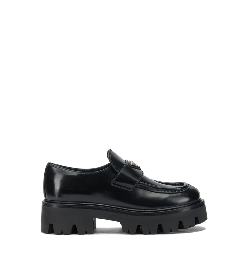 Leather Loafers Featuring Chunky Sole
